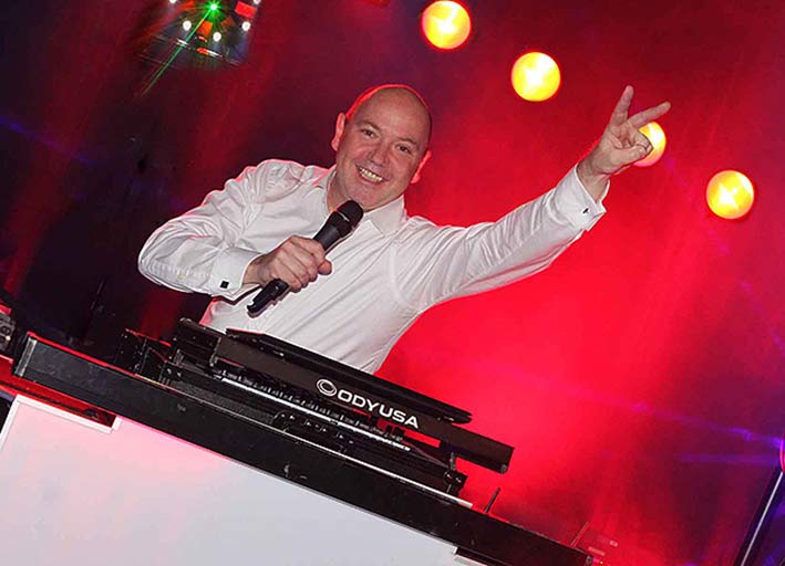DJ- Hannover bester dj hannover dj hannover hochzeit DJ agentur Hannover